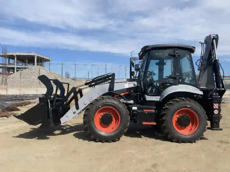 What’s the Difference Between a Backhoe and a Backhoe Loader?